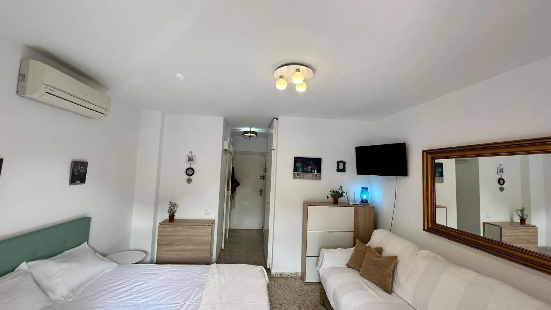 Appartamento Acogedor Estudio Con Piscina Y Vistas Al Mar Benalmádena Spagna
