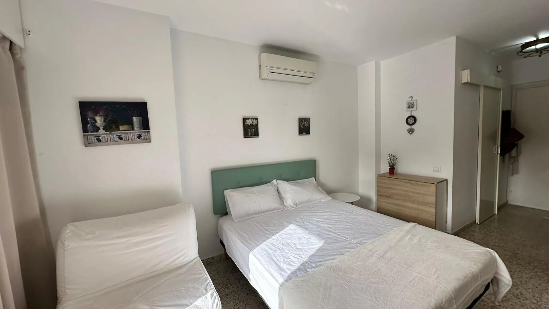 Acogedor Estudio Con Piscina Y Vistas Al Mar Benalmádena Appartamento